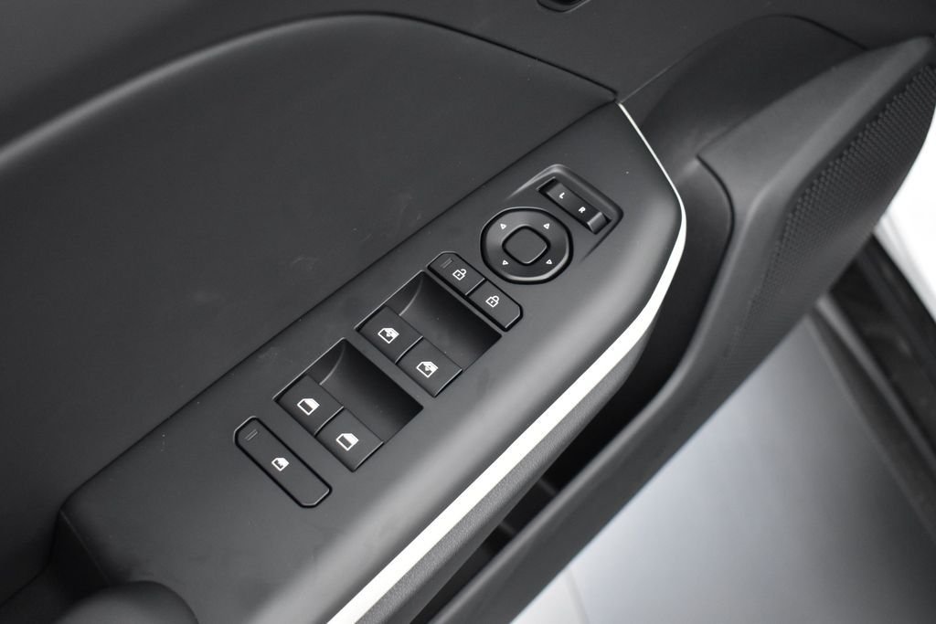 New 2026 Snow White Pearl Kia GT-Line image 6