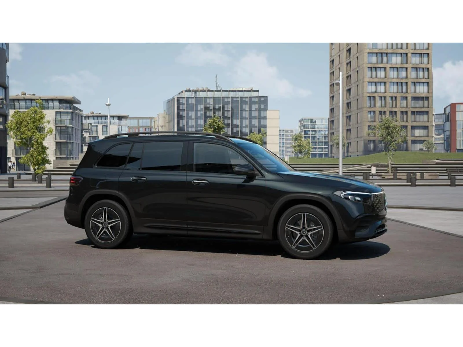 Used 2024 Night Black Mercedes-Benz EQB 250+ image 14