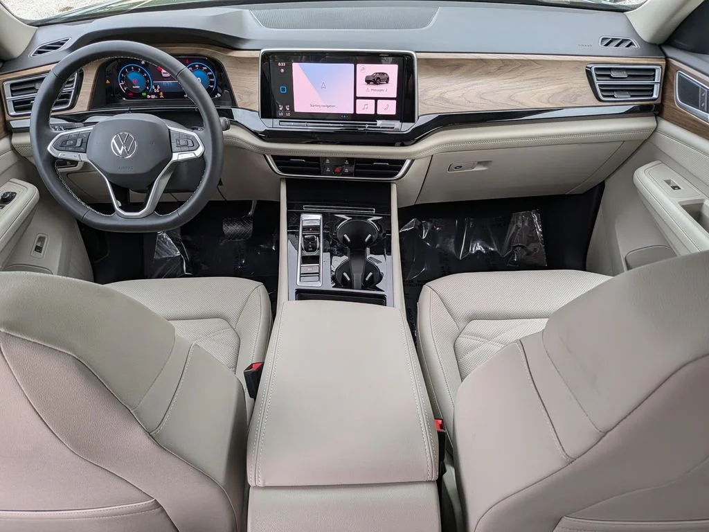 New 2026 Green Volkswagen 2.0T SE w/Technology image 10