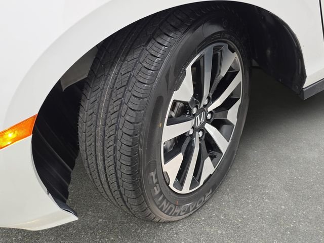Used 2025 White Honda EX-L image 29
