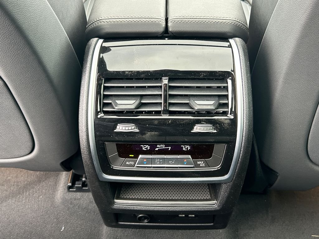 New 2026 Brooklyn Grey Metallic BMW xDrive50e image 33
