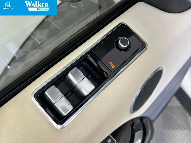 Used 2020 White Land Rover HST image 21