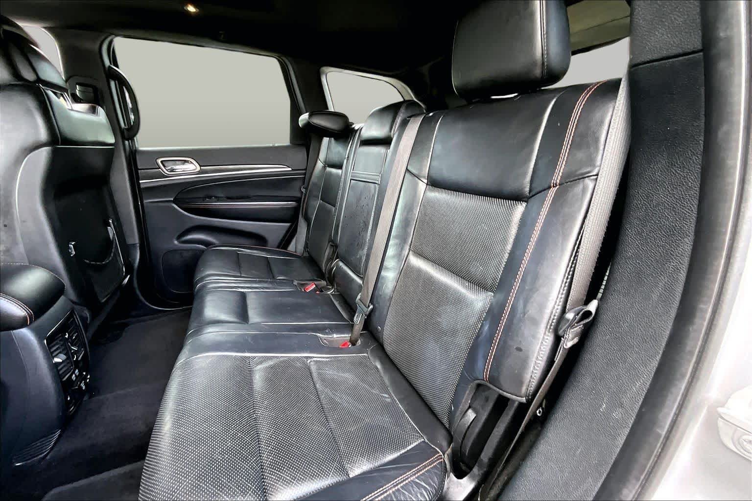 Used 2017 Billet Silver Metallic Clearcoat Jeep Limited 75th Anniversary Edition image 21
