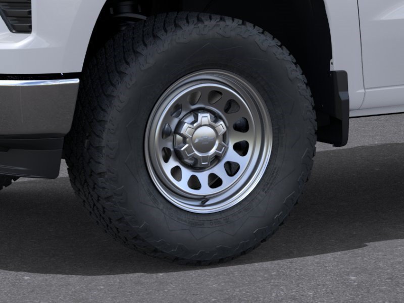 New 2026 Summit White Chevrolet WT image 9
