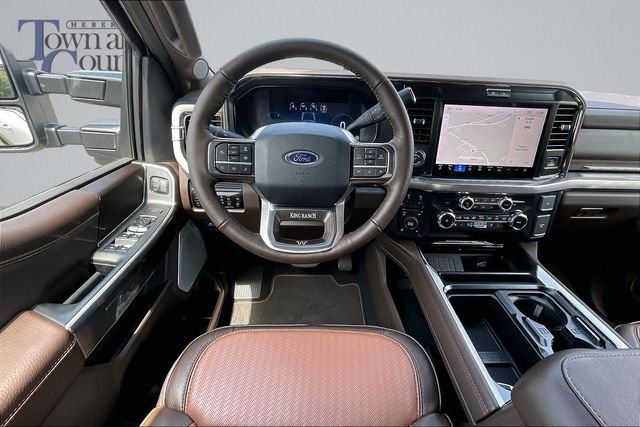 New 2026 Star White Metallic Tri-Coat Ford F-250® King Ranch® image 17