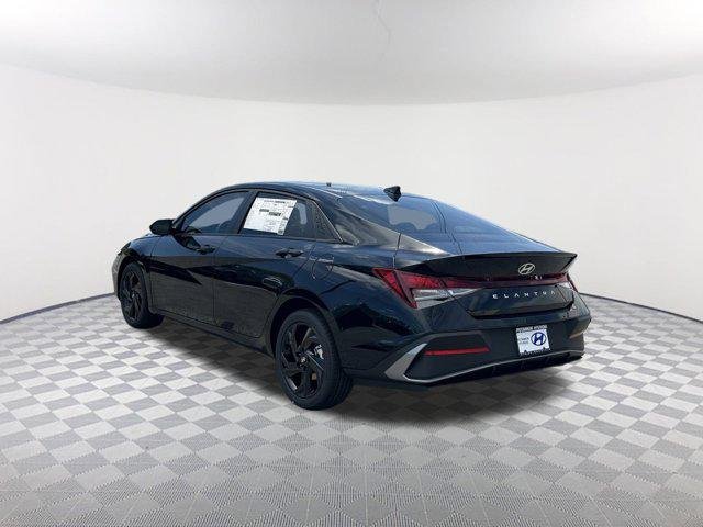 New 2026 Abyss Black Hyundai SEL Sport image 7