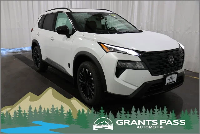 2026 Nissan Rogue Dark Armor™