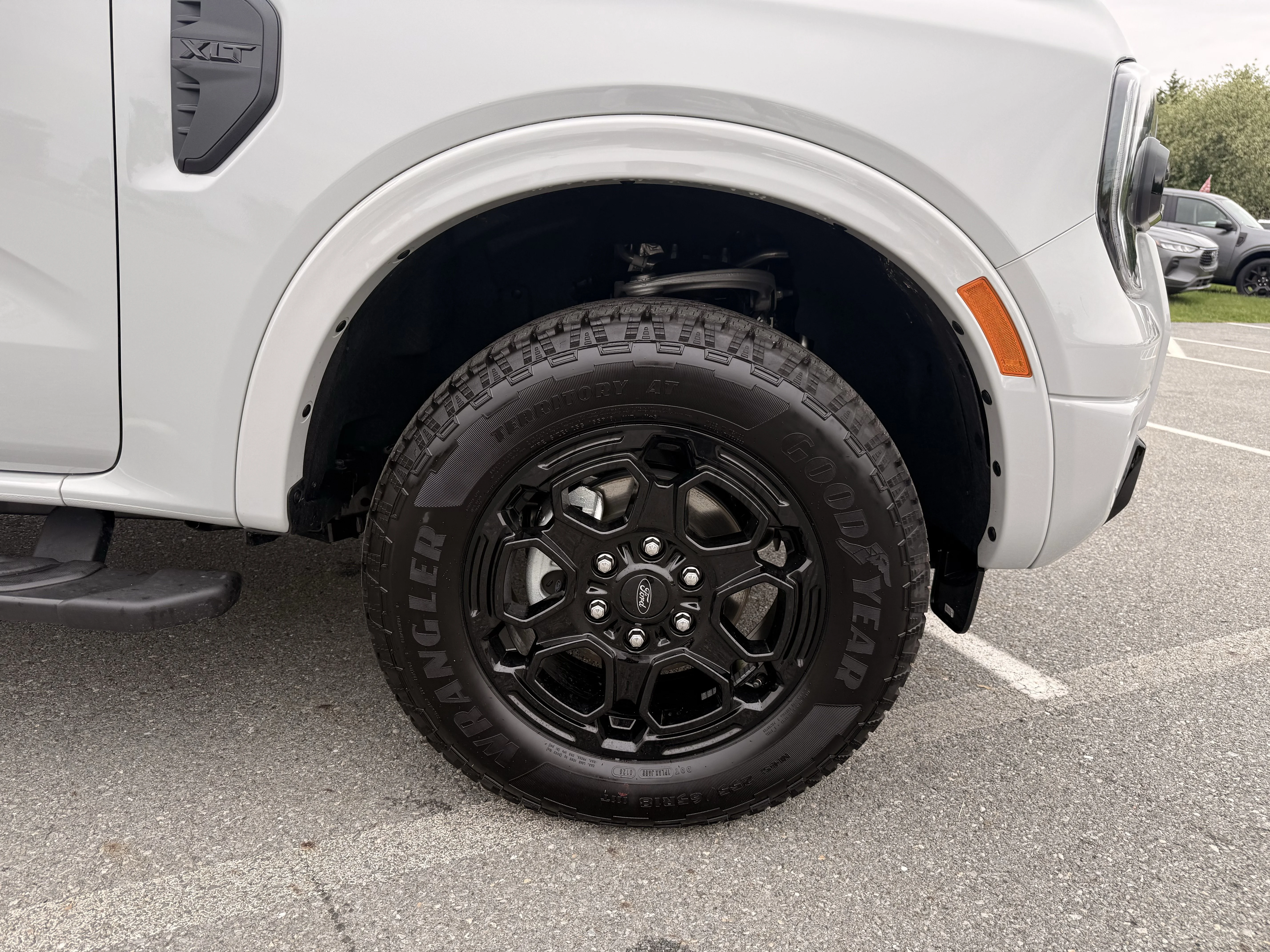 New 2026 Avalanche Ford XLT image 44