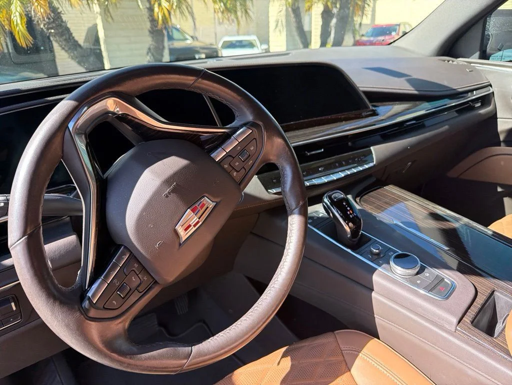 Used 2021 Black Cadillac Sport image 12