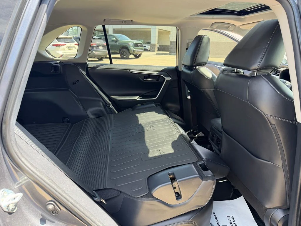 Used 2019 Gray Toyota Limited image 33