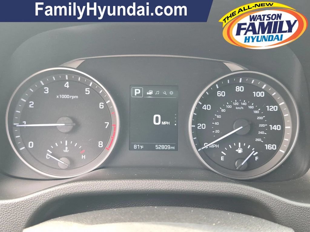 Used 2018 Silver Hyundai Value Edition image 10