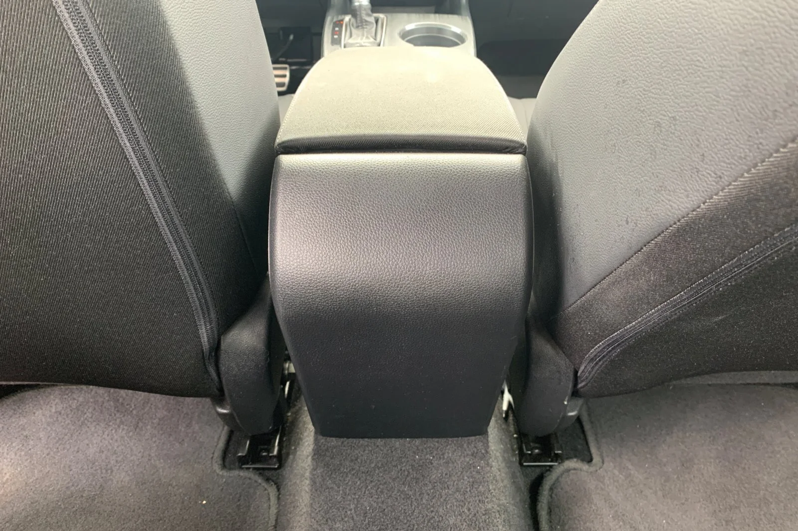 Certified Used 2025 Solar Silver Metallic Honda Sport image 14