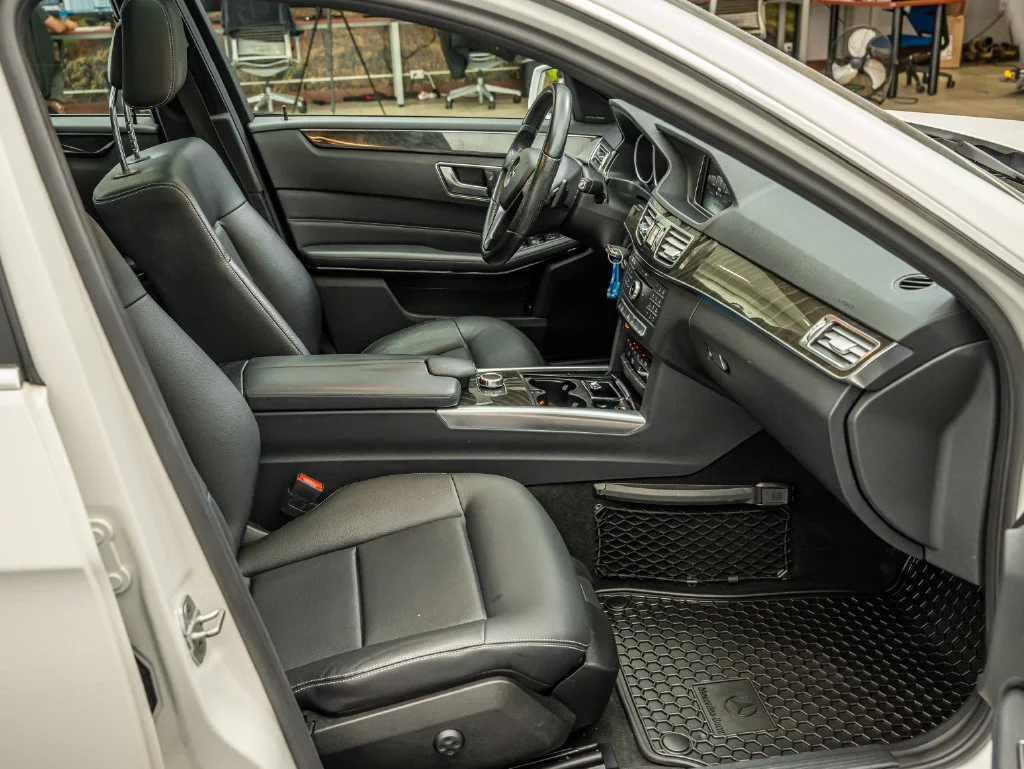 Used 2016 White Mercedes-Benz E 350 image 24