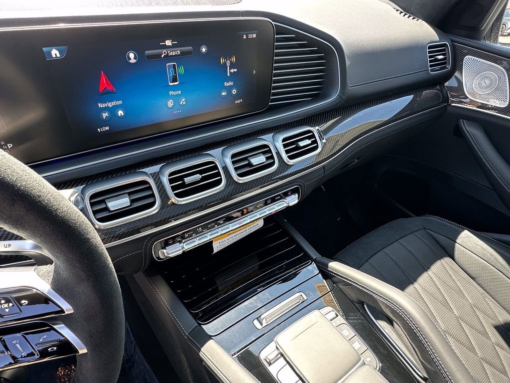 New 2026 MANUFAKTUR Alpine Grey Mercedes-Benz AMG® GLS 63 image 33