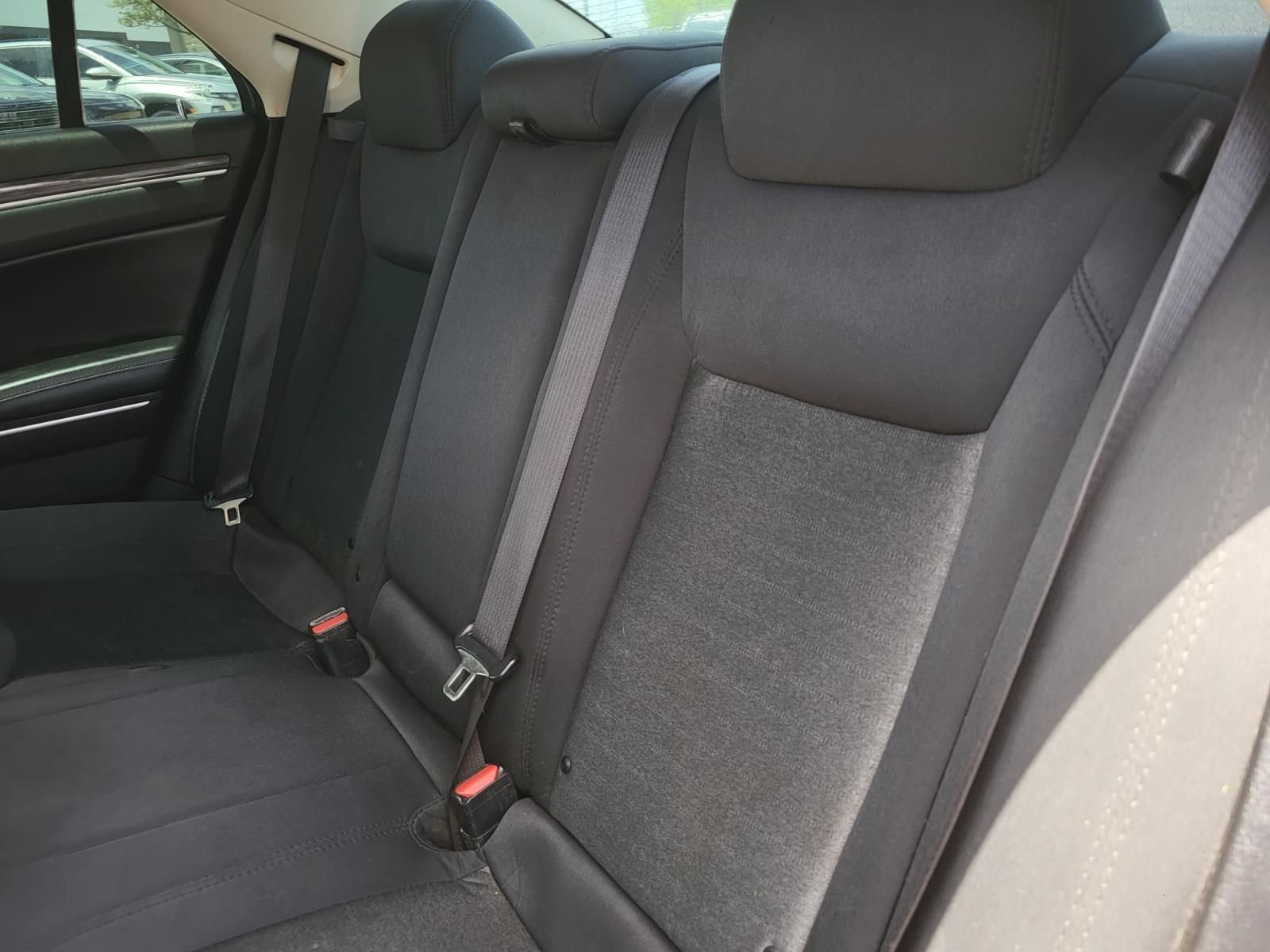 Used 2019 Granite Crystal Metallic Clearcoat Chrysler Touring image 11