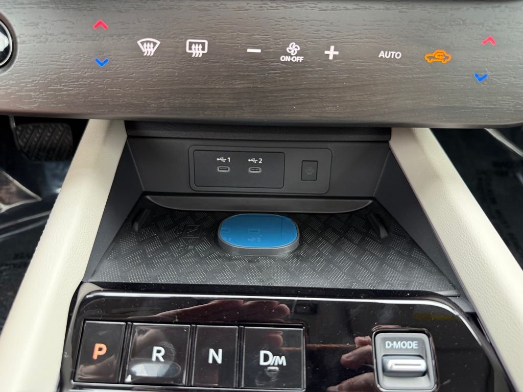 New 2026 Everest White Pearl TriCoat Nissan SL image 31