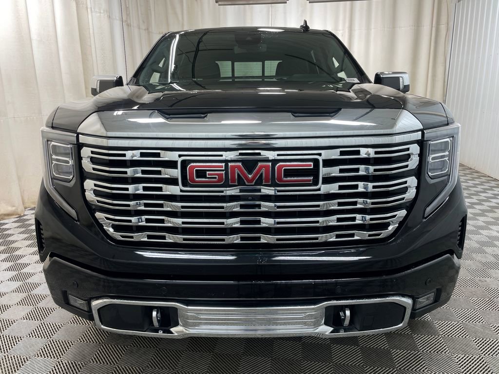 Used 2022 Onyx Black GMC Denali image 21