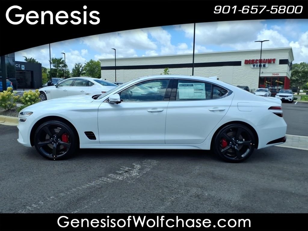 New 2026 White Genesis 3.3T Sport Prestige image 2