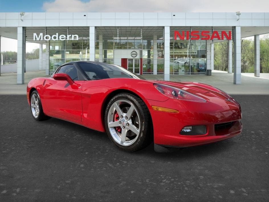 Used 2005 Victory Red Chevrolet Base image 7