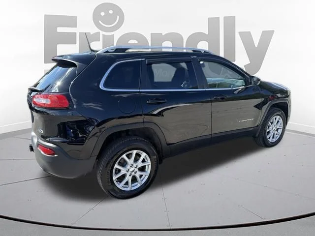 Used 2018 Diamond Black Jeep Latitude Plus image 8