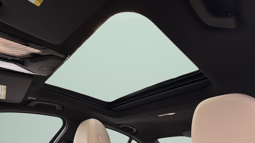 New 2026 Alpine White BMW 330i image 16
