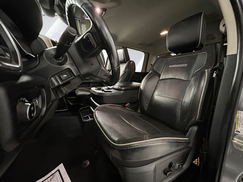 Used 2024 Silver Ram Laramie image 8