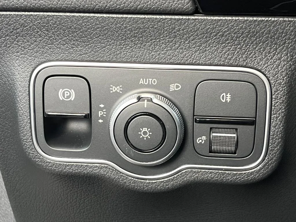 2025 Mercedes-Benz GLA GLA35 AMG - Photo 24