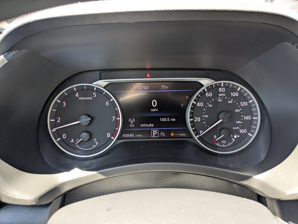 Used 2024 Gun Metallic Nissan SV image 15