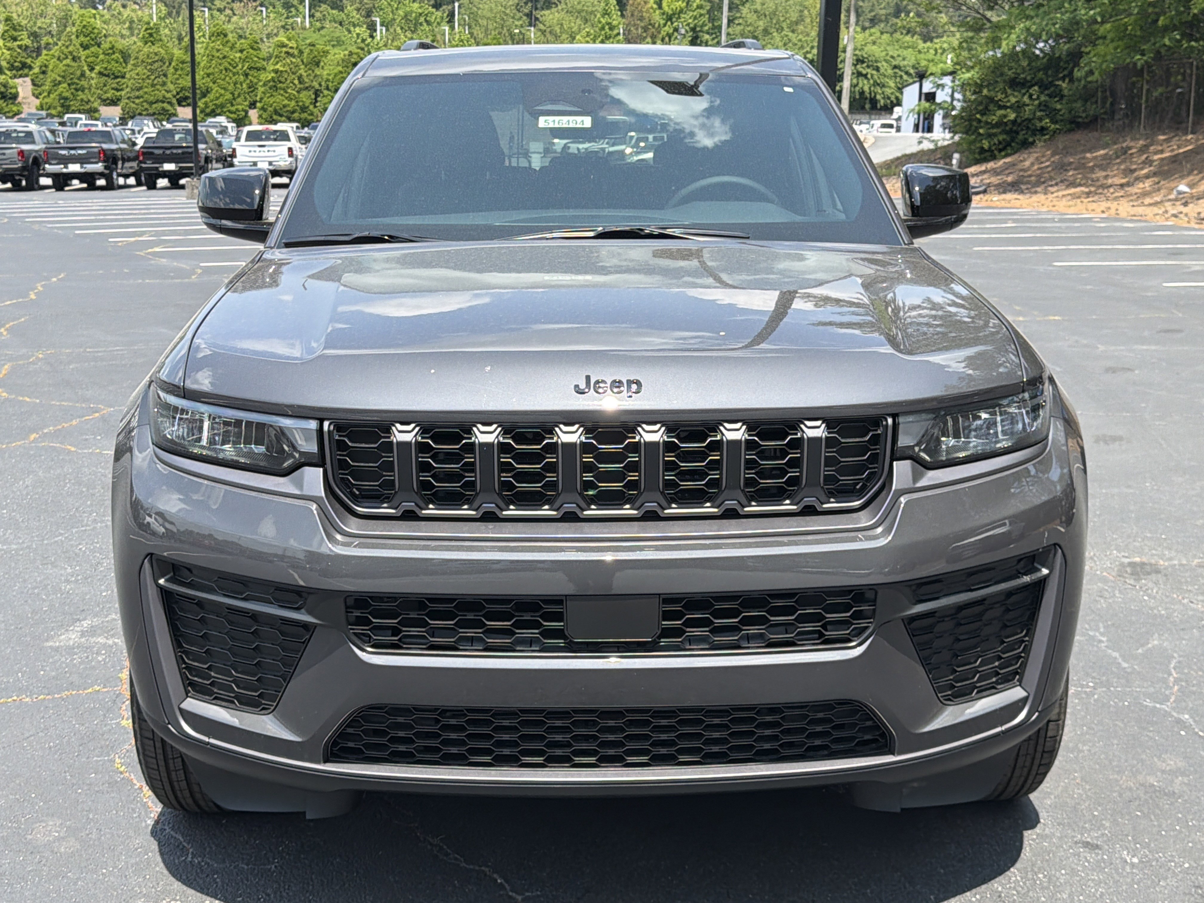 New 2026 Baltic Gray Metallic Clear-Coat Exterior Paint Jeep Altitude image 2
