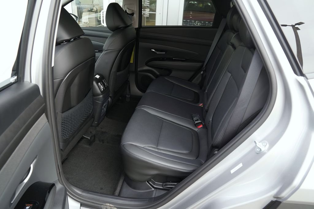 New 2026 Shimmering Silver Hyundai Limited image 46