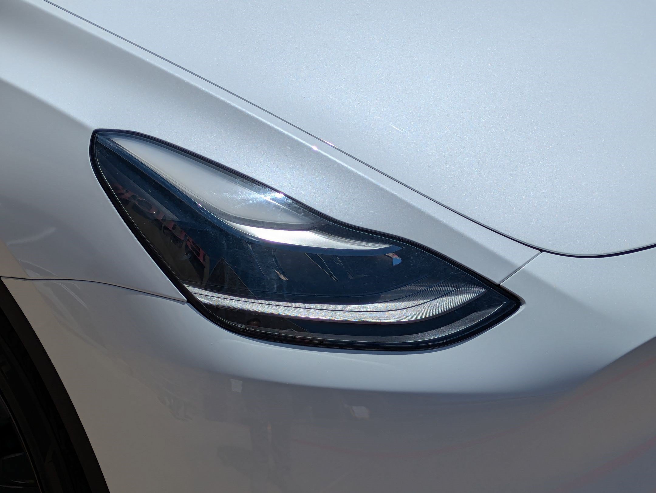 Used 2024 White Tesla Long Range Single Motor Rear-Wheel Drive image 9