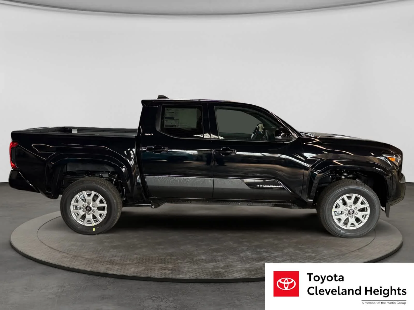 New 2026 Black Toyota SR5 image 4