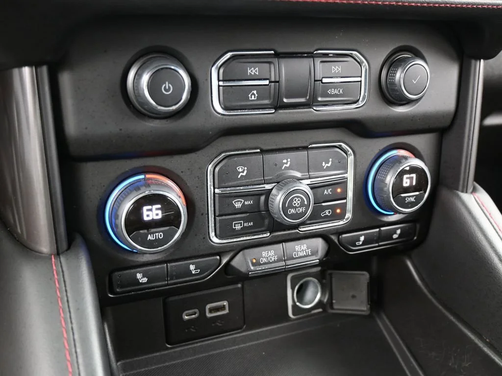 2021 Chevrolet Tahoe RST - Photo 21