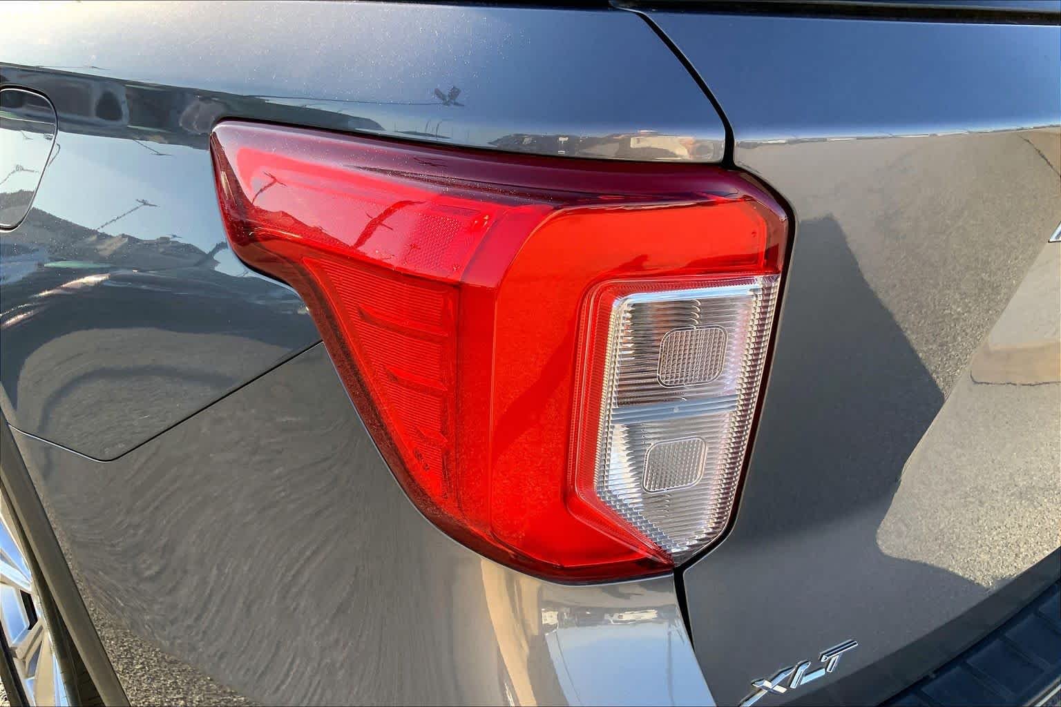 Used 2022 Carbonized Gray Metallic Ford XLT image 27