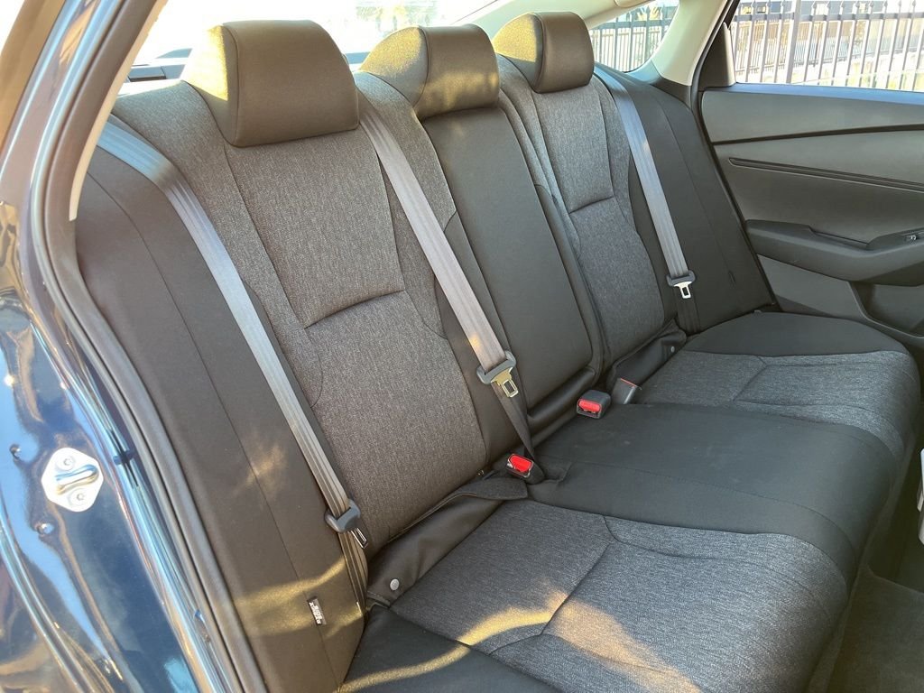 2025 Honda Accord SE - Photo 26