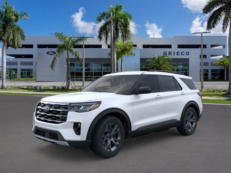 New 2026 Star White Metallic Tri-Coat Ford Active image 24