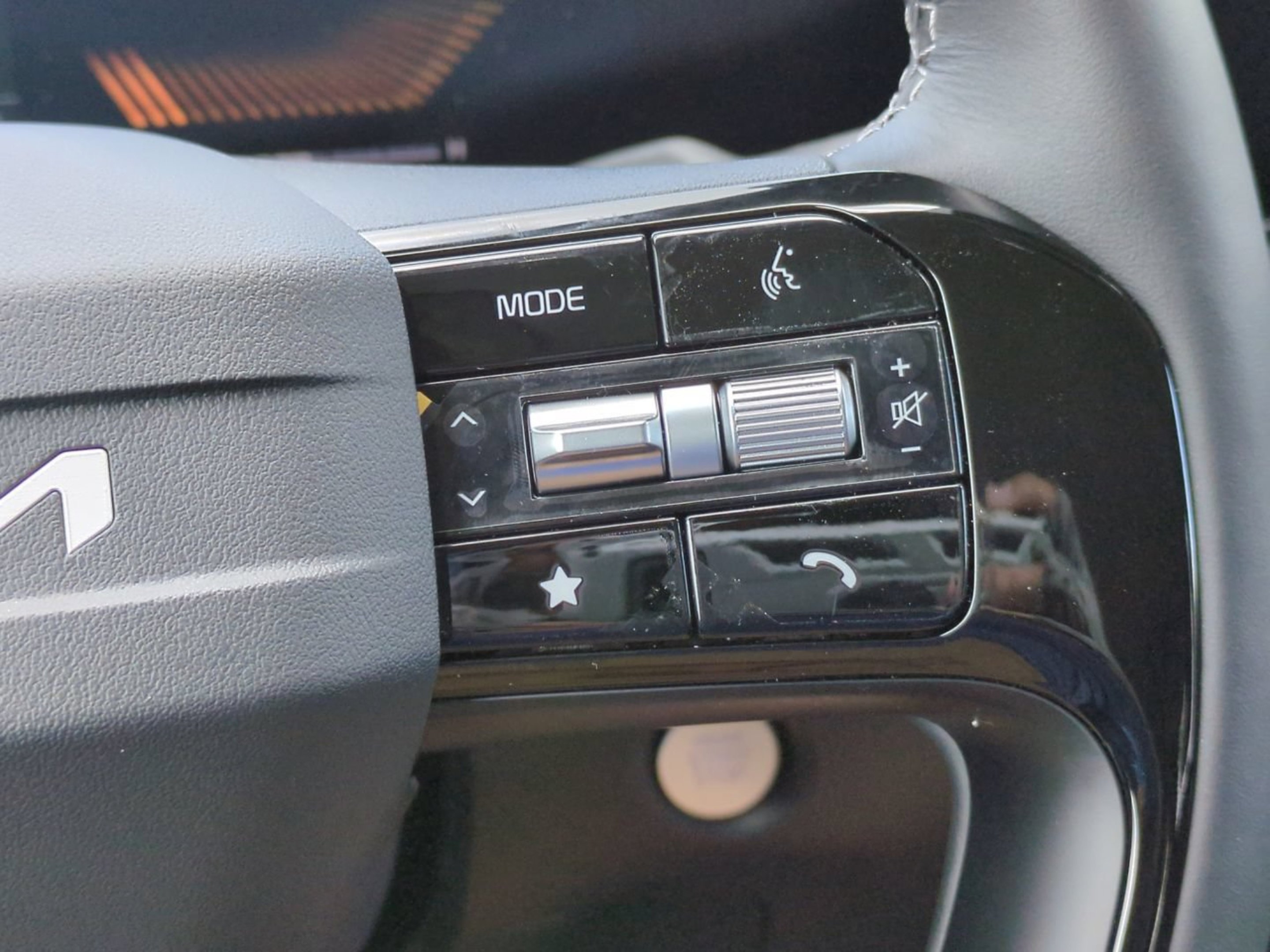 New 2026 Ivory Silver Kia LX image 45