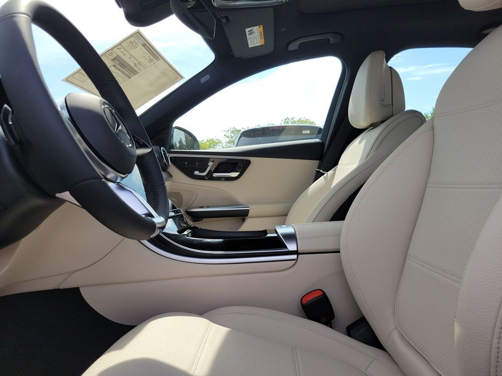 New 2026 Twilight Blue Metallic Mercedes-Benz C 300 image 19