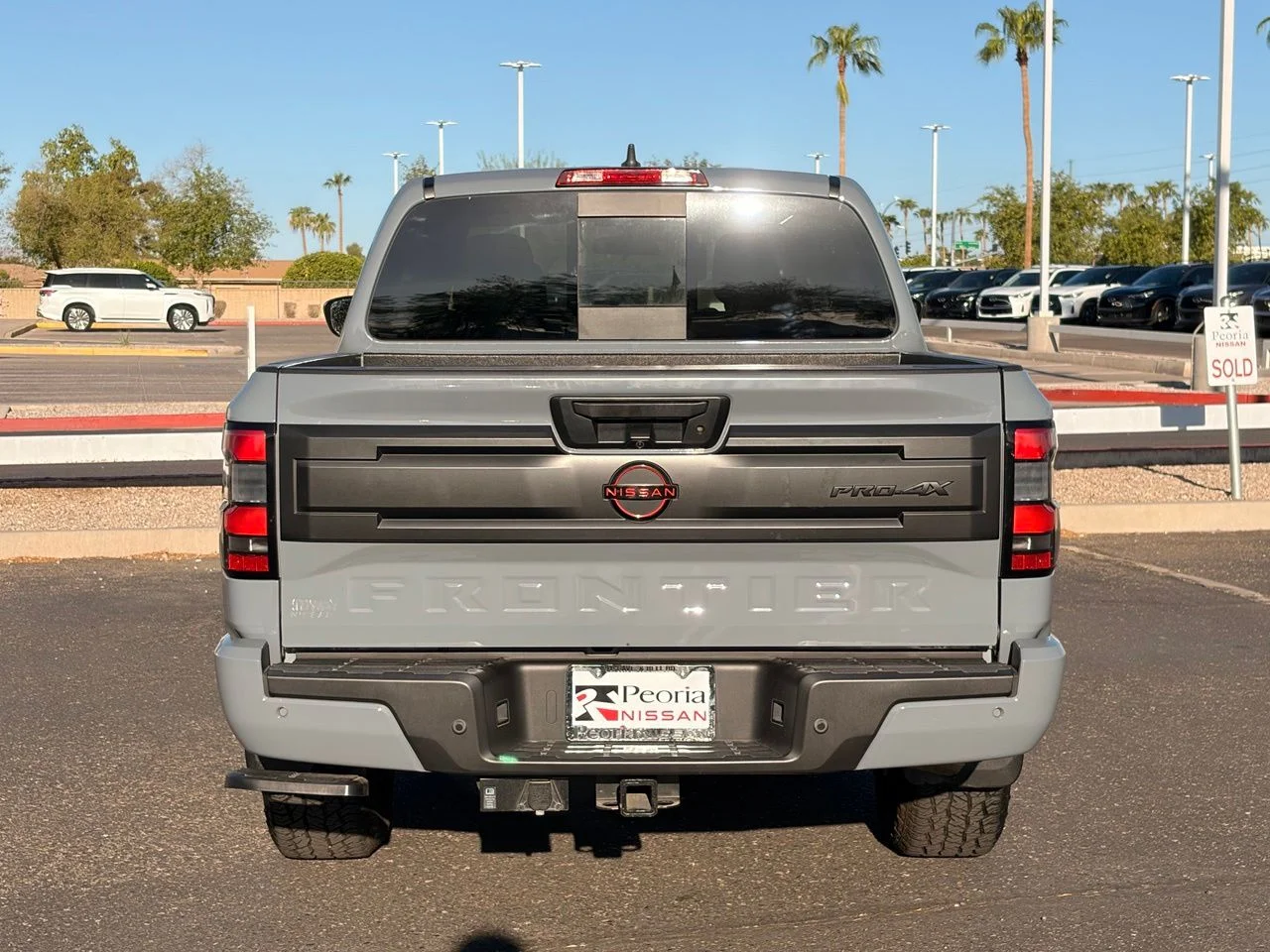 Used 2025 Boulder Gray Pearl Nissan PRO-4X image 4