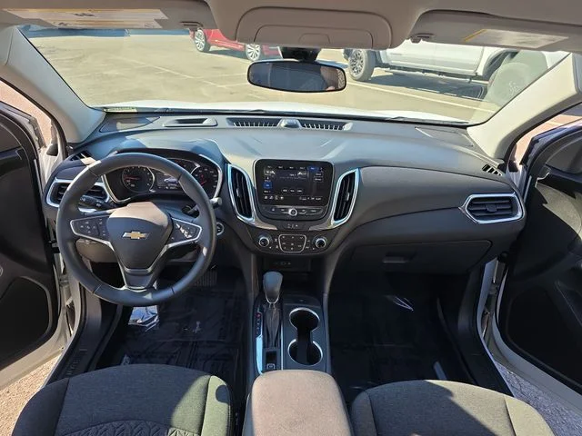 Used 2024 White Chevrolet LT image 10