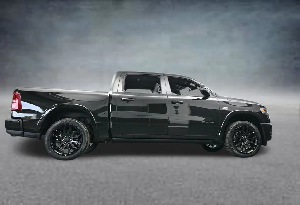 New 2026 Diamond Black Crystal Pearlcoat RAM Limited image 60
