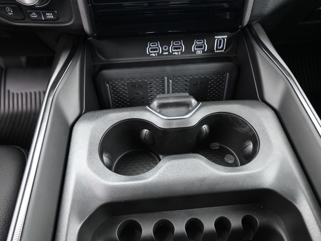 2026 RAM 1500 Rebel - Photo 6