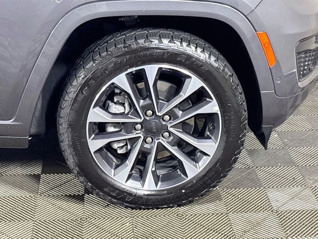 Certified Used 2023 Gray Jeep Overland 4xe image 25
