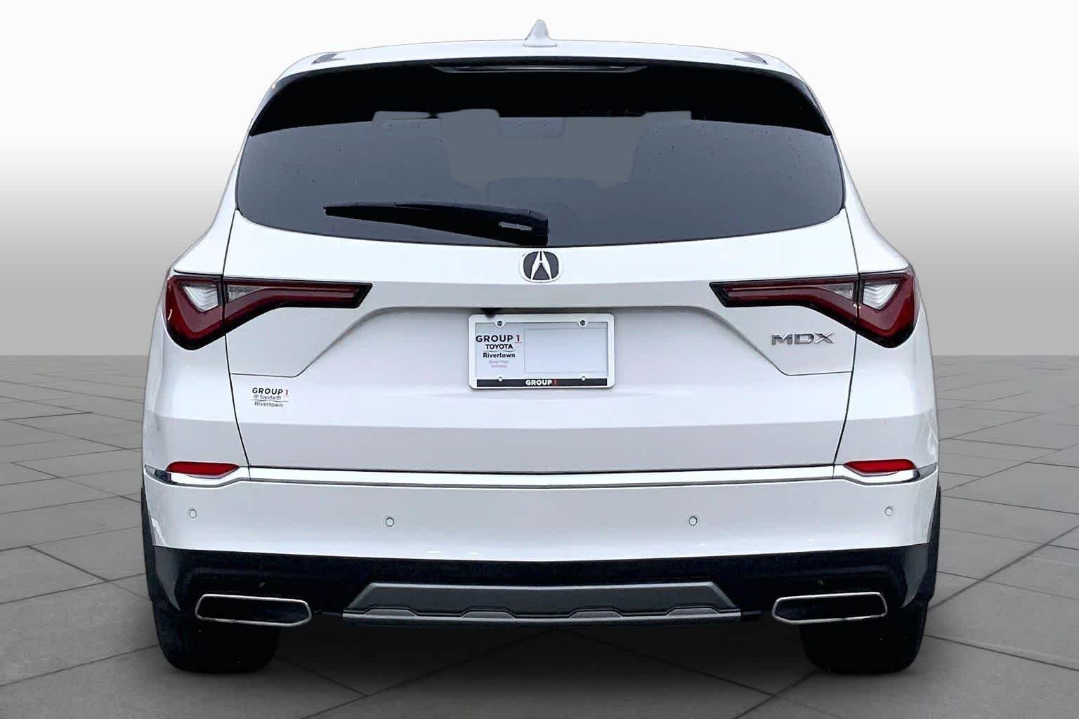 Used 2025 Platinum White Pearl Acura w/Technology Package image 5