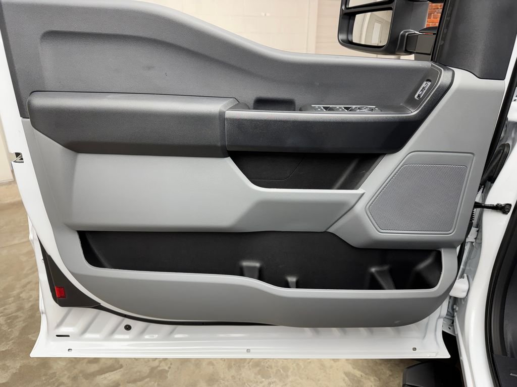 New 2026 White Ford XL image 9