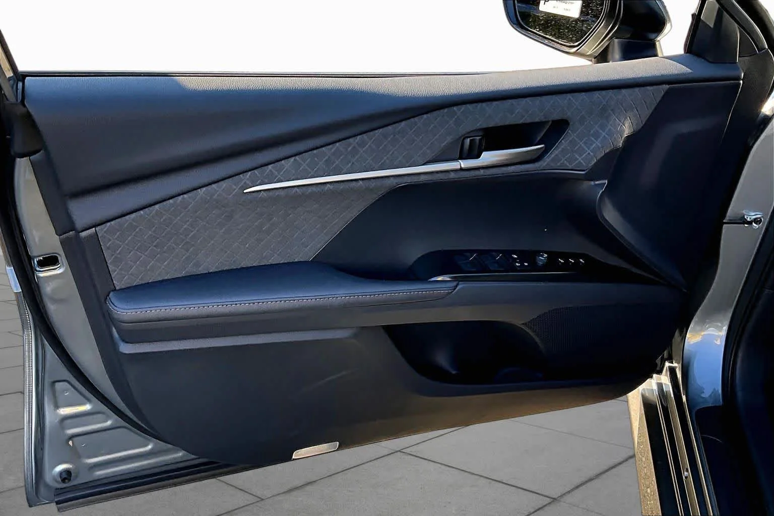 New 2026 Heavy Metal Toyota XLE image 10