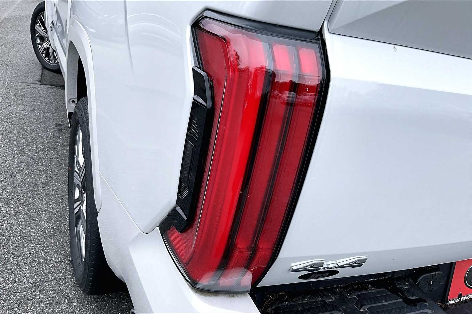 2025 Toyota Tundra Capstone - Photo 14