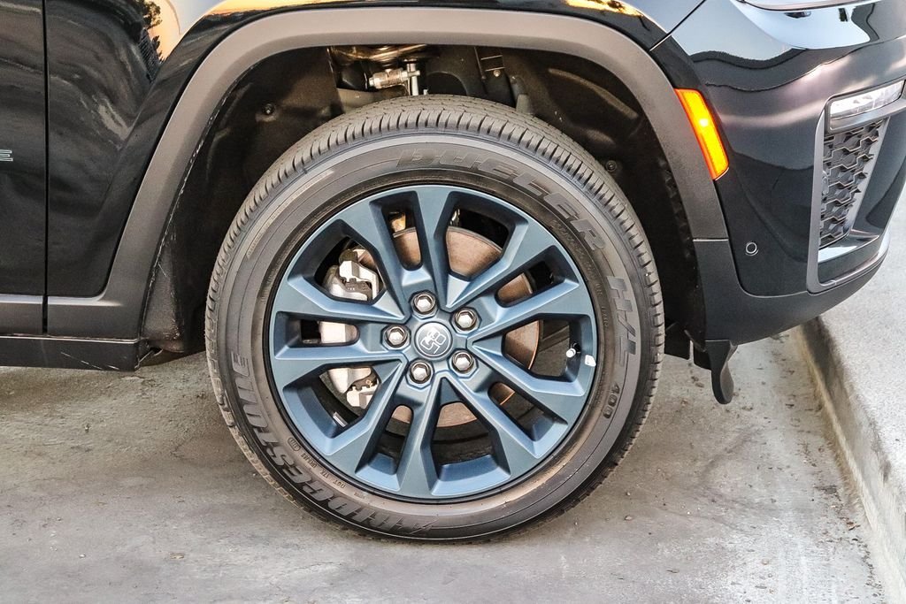 New 2026 Diamond Black Jeep 85th Anniversary Edition image 11