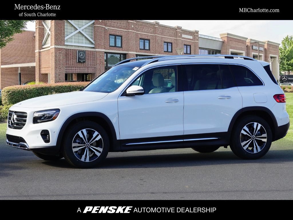 Used 2026 Polar White Mercedes-Benz GLB 250 image 1