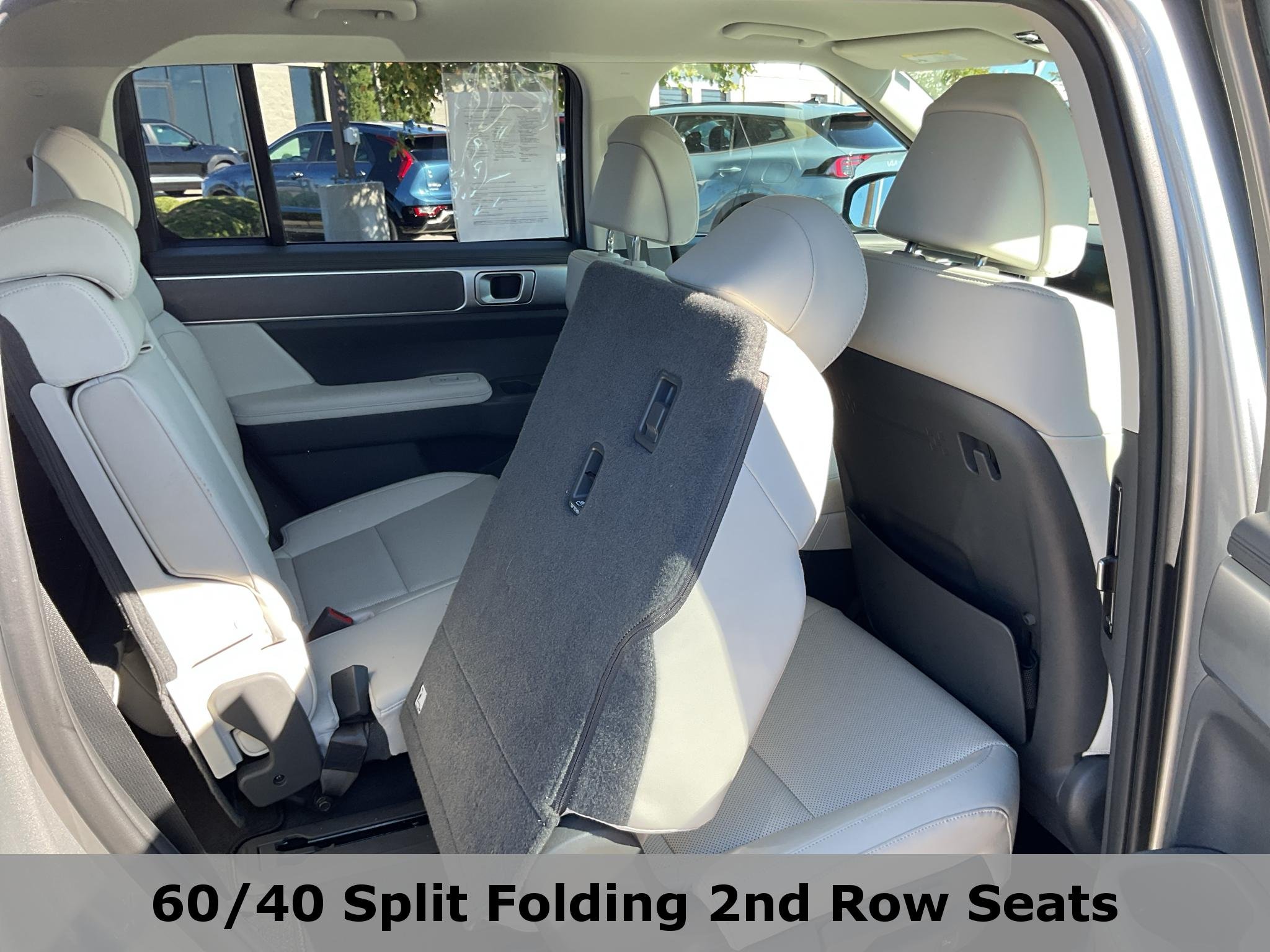 Used 2024 Shimmering Silver Hyundai SEL image 14